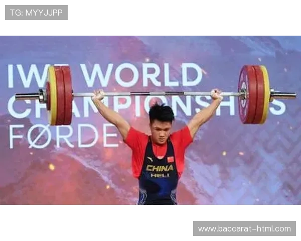 大力士挑战极限举重意外发生不幸身亡震惊全场 大力士挑战极限举重意外发生不幸身亡震惊全场